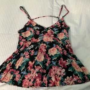 Forever 21 floral crop top size S